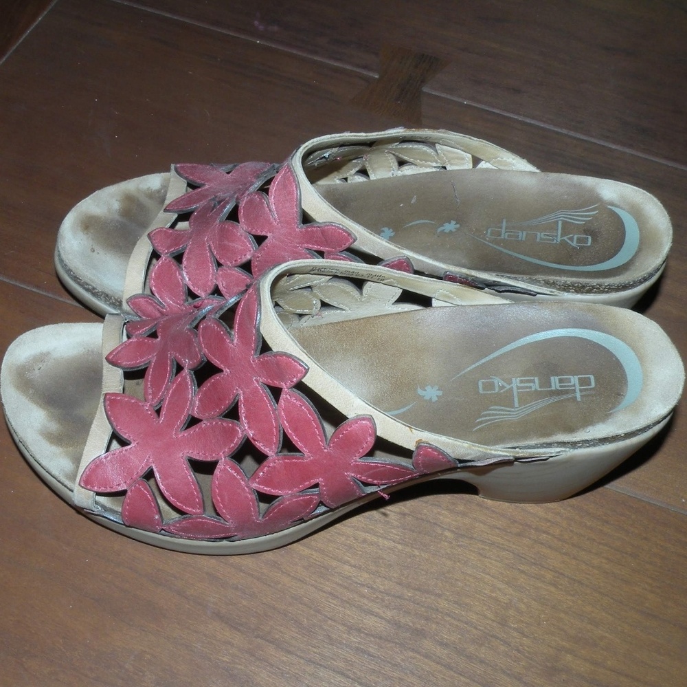 Dansko Sandals - Picture 5 of 7